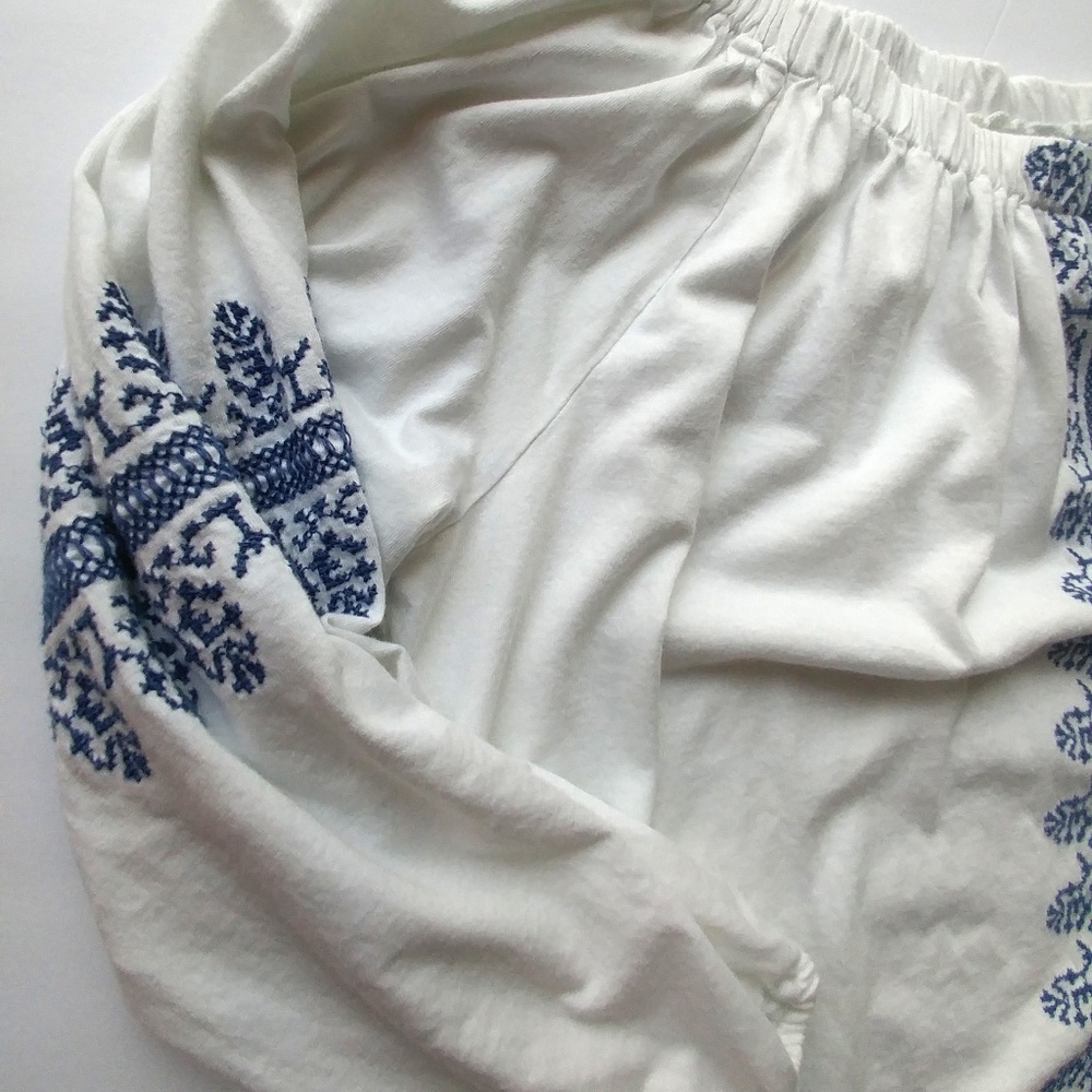 Chaps Off Shoulder Top - Picture 4 of 5